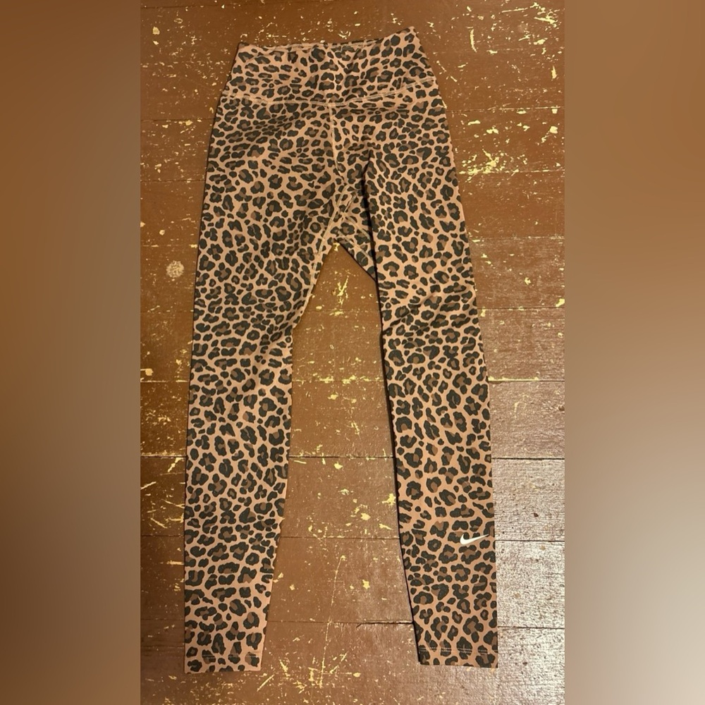 Nike Dri-Fit Athletic Leggings